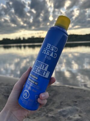 Best Dry Shampoo from the Drugstore (Tested & Reviewed) - Nomade & Mode